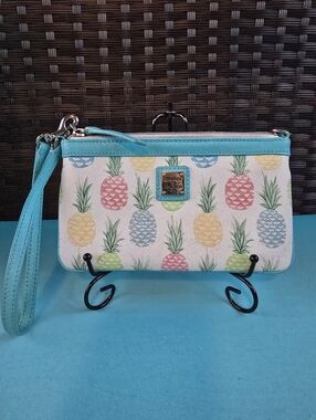 Dooney & Bourke Tiki Pineapple Large Slim Wristlet